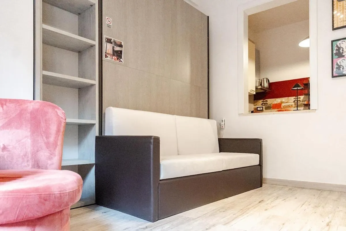 Casetta Cinema Rome Apartment